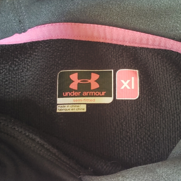 Under Armour semi fitted sweatshirt green & pink - Picture 3 of 4